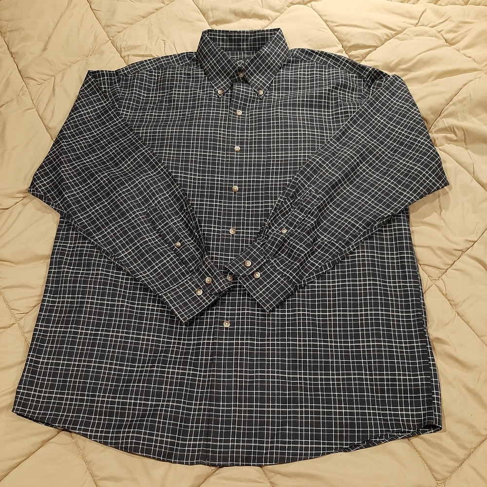 Jos A Bank Dress Shirt Mens size L Travelers collection